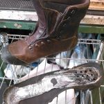 Pulizia e manutenzione delle calzature da campo